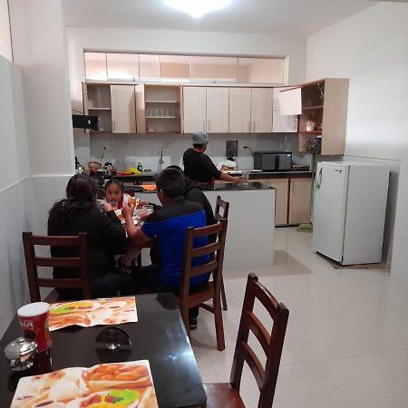 Hotel Real Bolivar 침보테 외부 사진