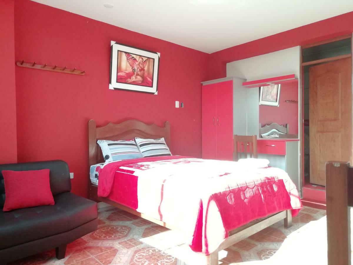 Hotel Real Bolivar 침보테 외부 사진