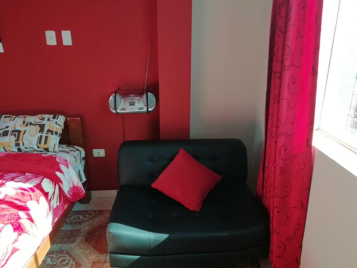 Hotel Real Bolivar 침보테 외부 사진