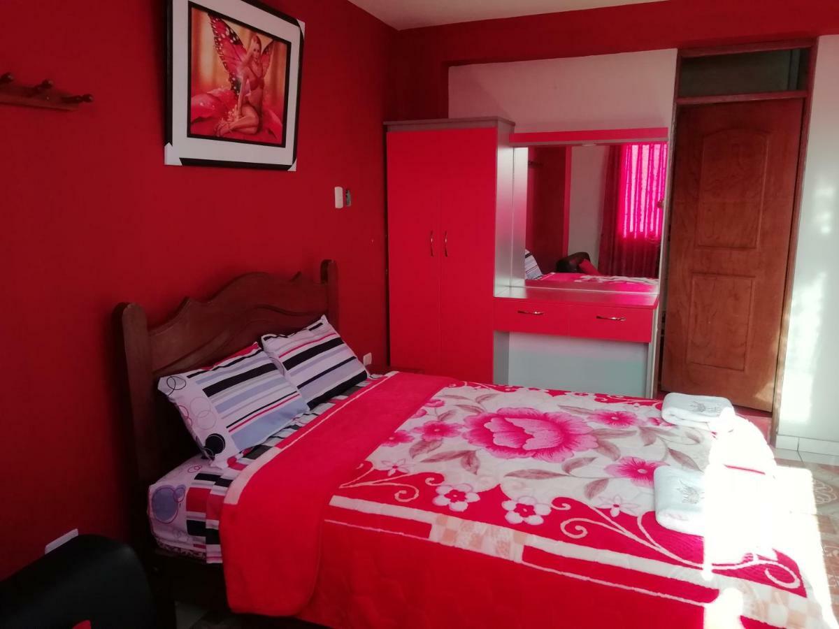 Hotel Real Bolivar 침보테 외부 사진