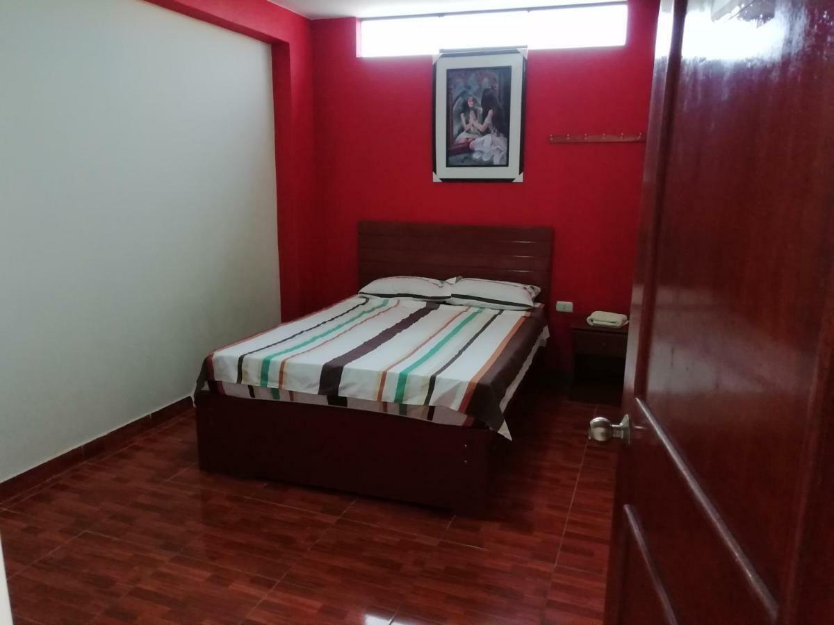 Hotel Real Bolivar 침보테 외부 사진