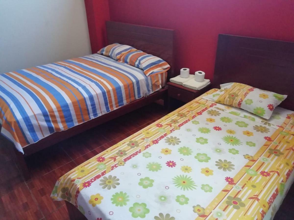 Hotel Real Bolivar 침보테 외부 사진