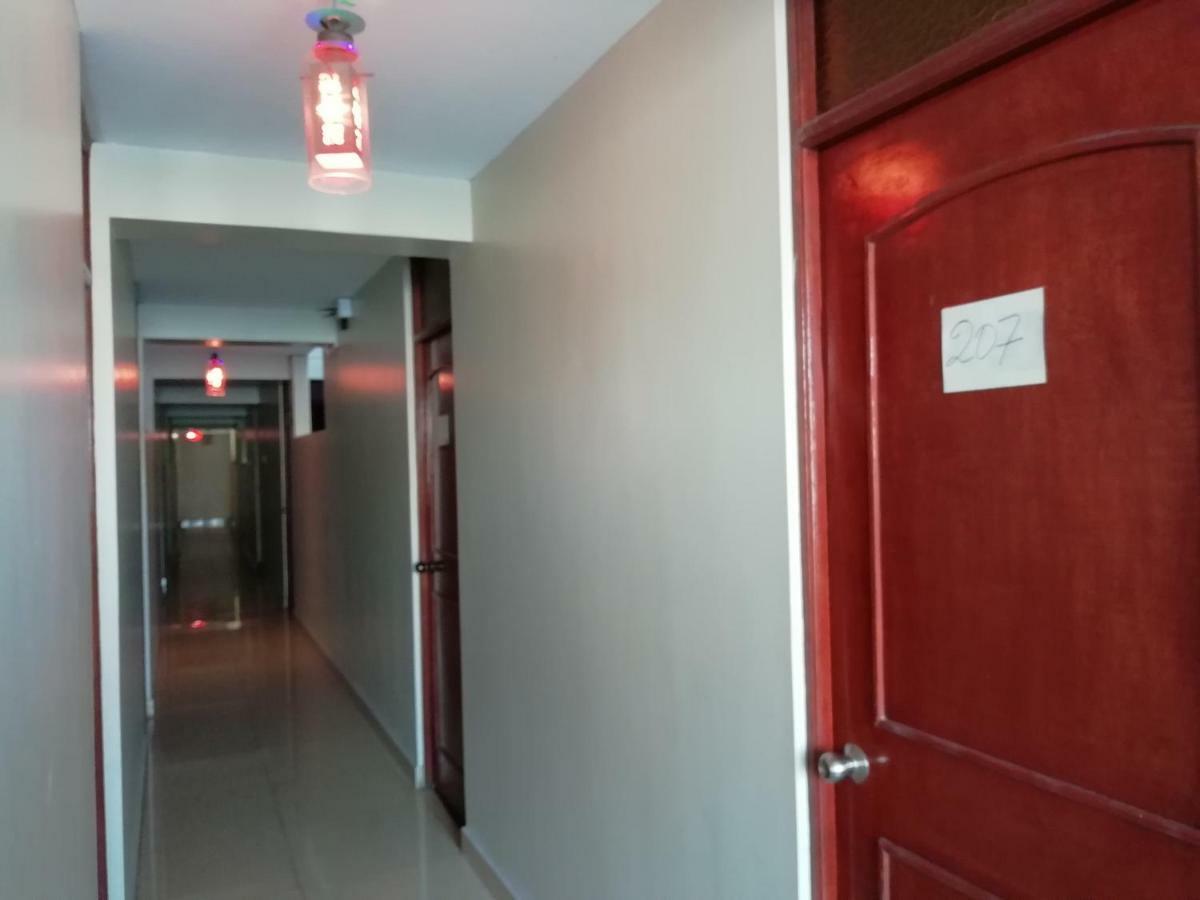 Hotel Real Bolivar 침보테 외부 사진