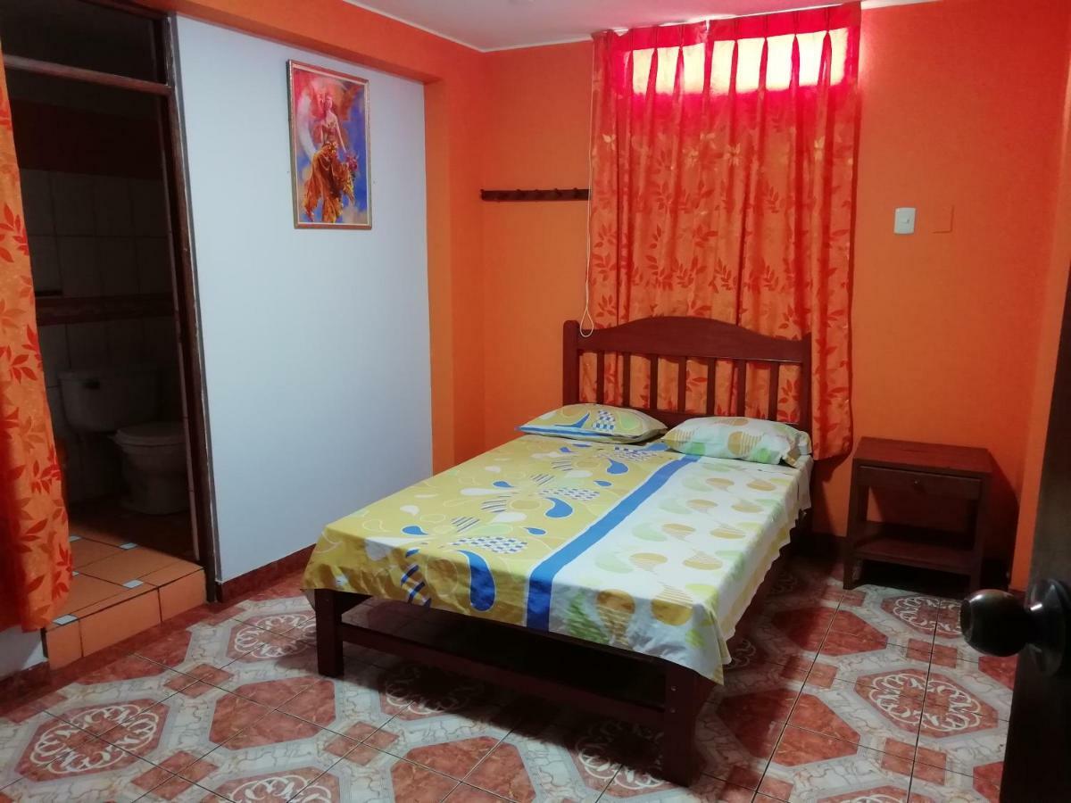 Hotel Real Bolivar 침보테 외부 사진